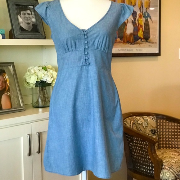 Banana Republic Dresses & Skirts - Banana Republic Denim Dress
